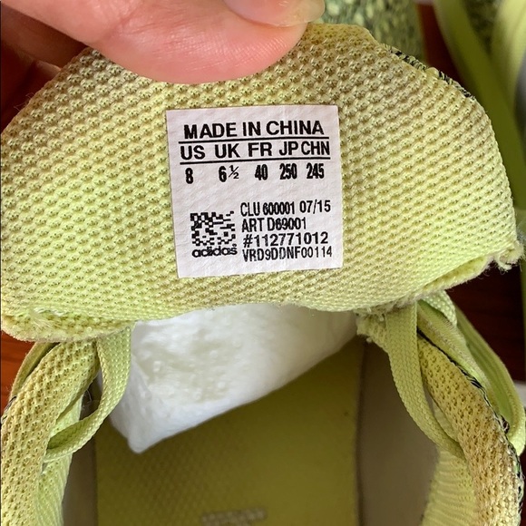 Adidas 3 stripes green woman's size 8 used. - Picture 7 of 13